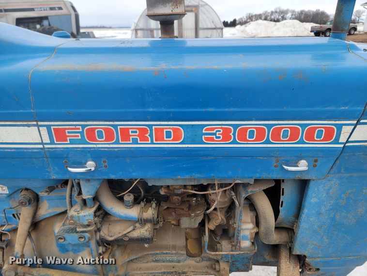 image for item LV9305 Ford 3000  tractor