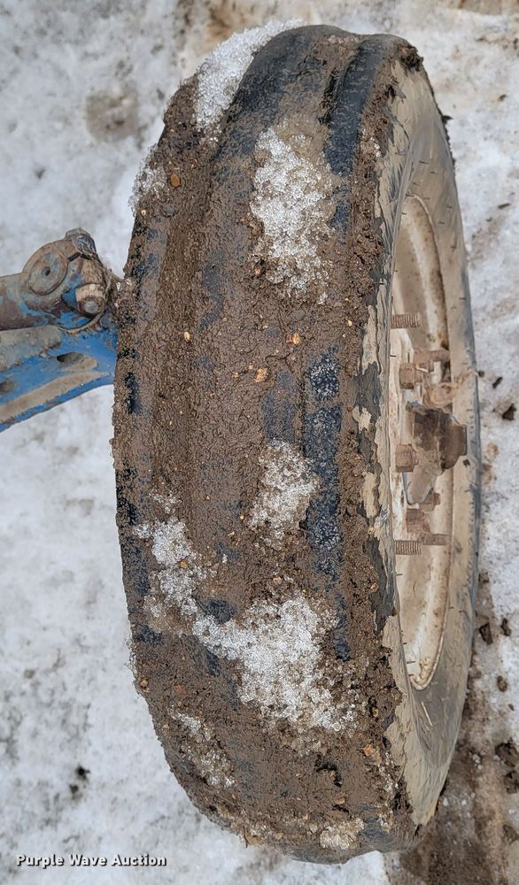 image for item LV9305 Ford 3000  tractor