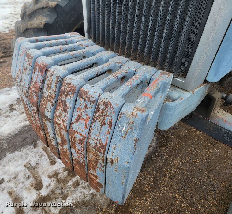 image for item LV9306 1989 White 100  MFWD tractor