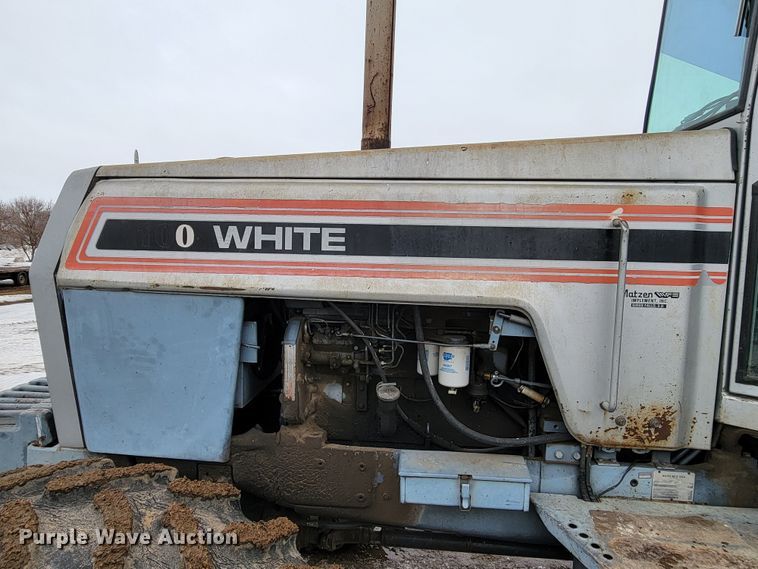 image for item LV9306 1989 White 100  MFWD tractor