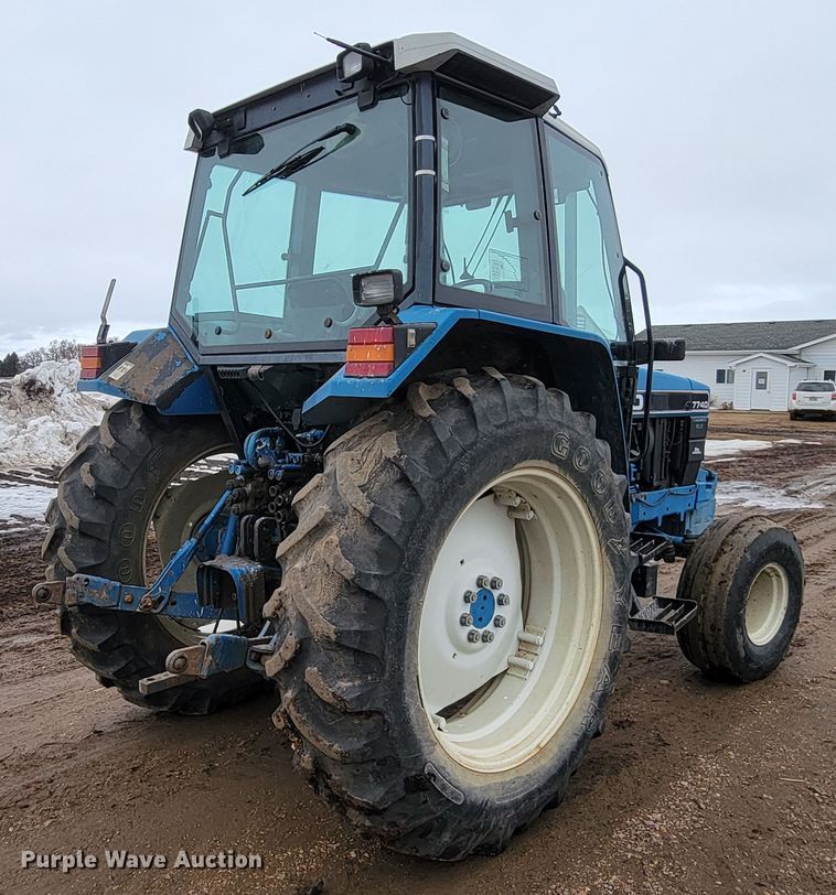 image for item LV9307 Ford 7740  tractor