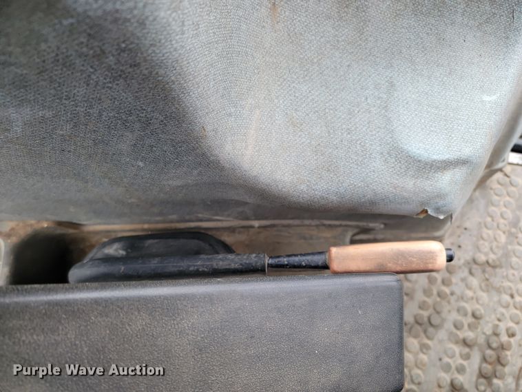 image for item LV9307 Ford 7740  tractor