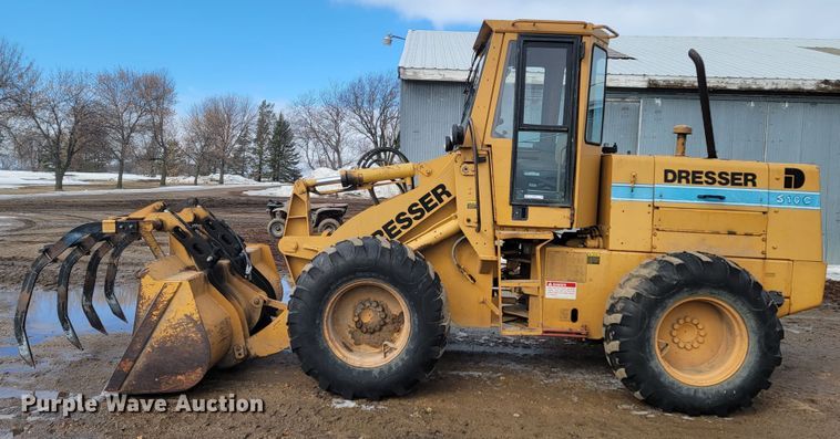 image for item LV9311 1997 Dresser 510C  wheel loader
