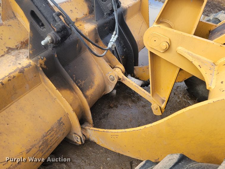 image for item LV9311 1997 Dresser 510C  wheel loader