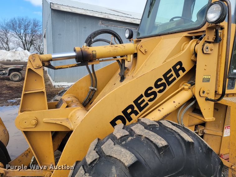 image for item LV9311 1997 Dresser 510C  wheel loader
