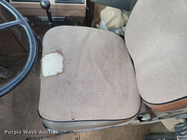 image for item LV9311 1997 Dresser 510C  wheel loader