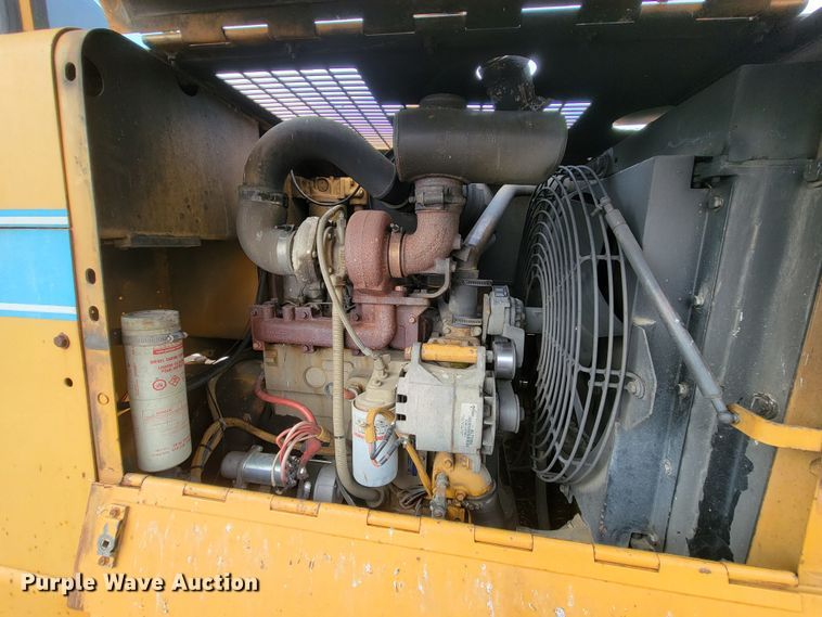 image for item LV9311 1997 Dresser 510C  wheel loader