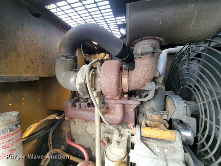 image for item LV9311 1997 Dresser 510C  wheel loader