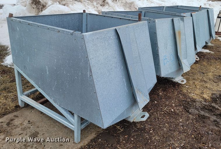 image for item LV9319 (4) bulk bins