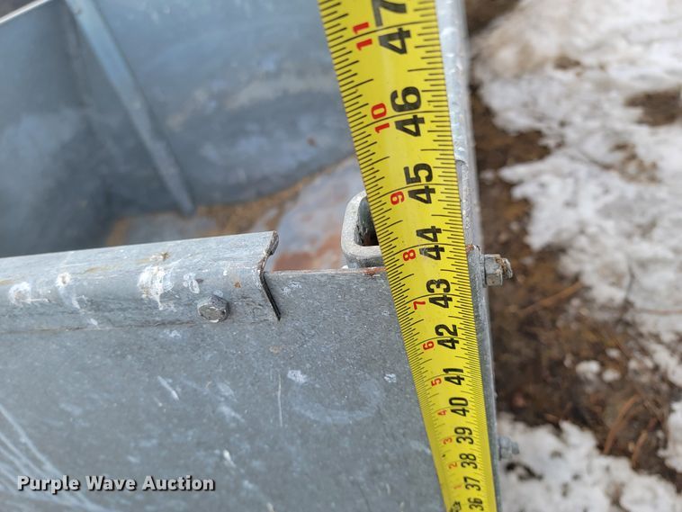 image for item LV9319 (4) bulk bins