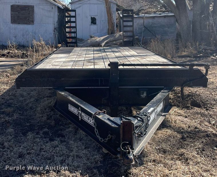 image for item MA9958 2008 Diamond T  equipment trailer