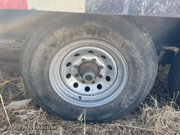 image for item MA9958 2008 Diamond T  equipment trailer