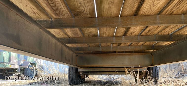 image for item MA9958 2008 Diamond T  equipment trailer