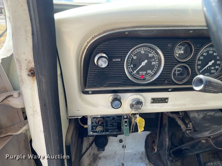 image for item MA9963 1979 Ford  pumper fire truck