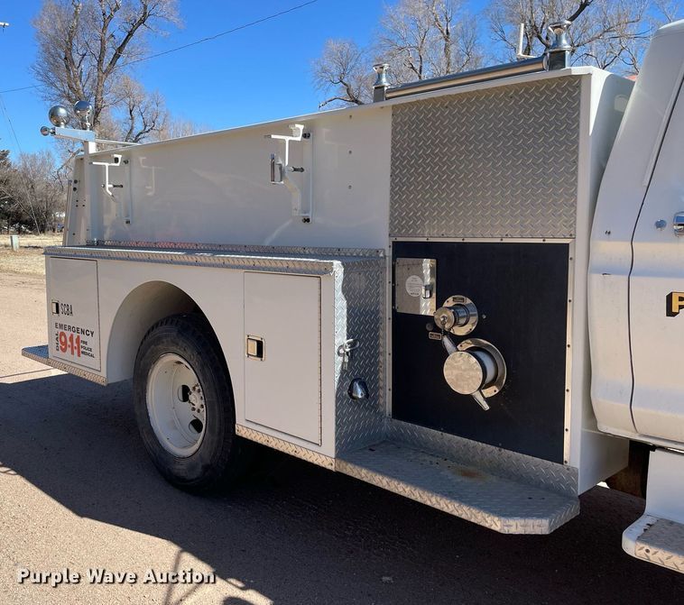 image for item MA9963 1979 Ford  pumper fire truck