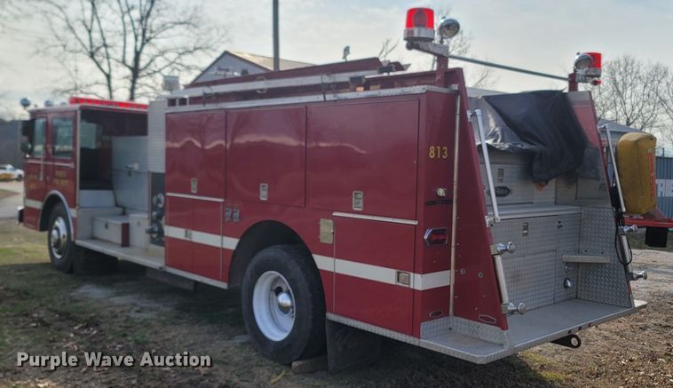 image for item MB9831 1981 Oshkosh V-1624M SPCL  pumper fire truck