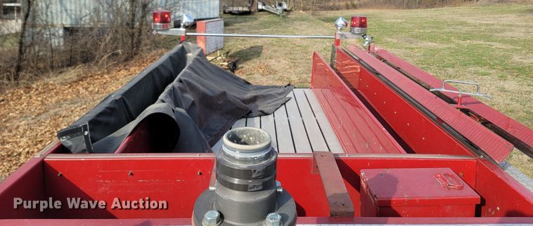 image for item MB9831 1981 Oshkosh V-1624M SPCL  pumper fire truck