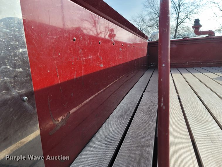 image for item MB9831 1981 Oshkosh V-1624M SPCL  pumper fire truck