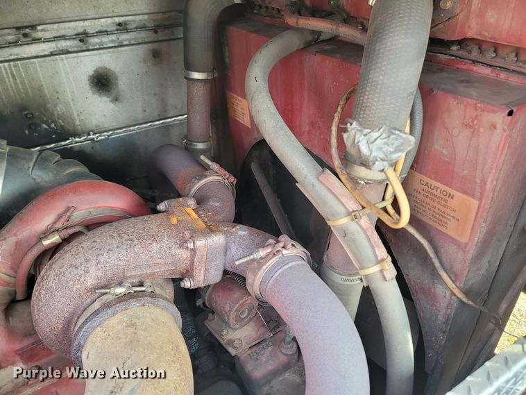 image for item MB9831 1981 Oshkosh V-1624M SPCL  pumper fire truck