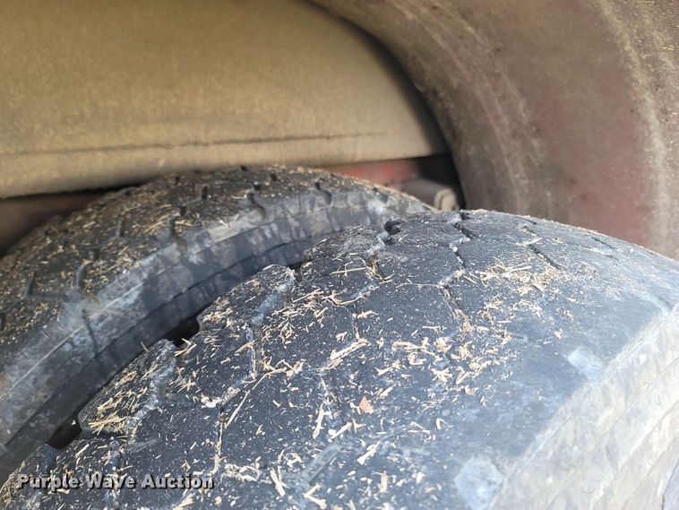 image for item MB9831 1981 Oshkosh V-1624M SPCL  pumper fire truck