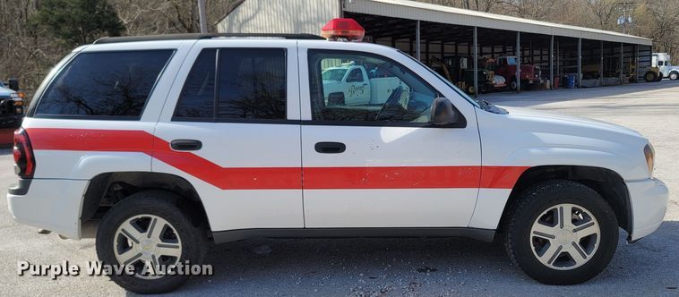 image for item MB9833 2005 Chevrolet TrailBlazer  SUV