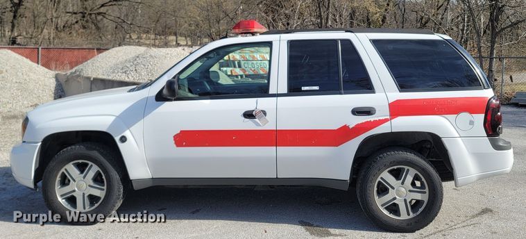 image for item MB9833 2005 Chevrolet TrailBlazer  SUV