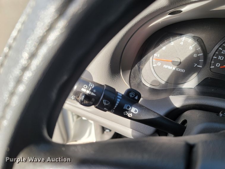 image for item MB9833 2005 Chevrolet TrailBlazer  SUV