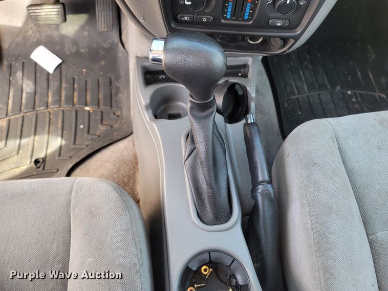 image for item MB9833 2005 Chevrolet TrailBlazer  SUV