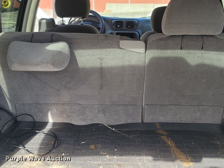 image for item MB9833 2005 Chevrolet TrailBlazer  SUV