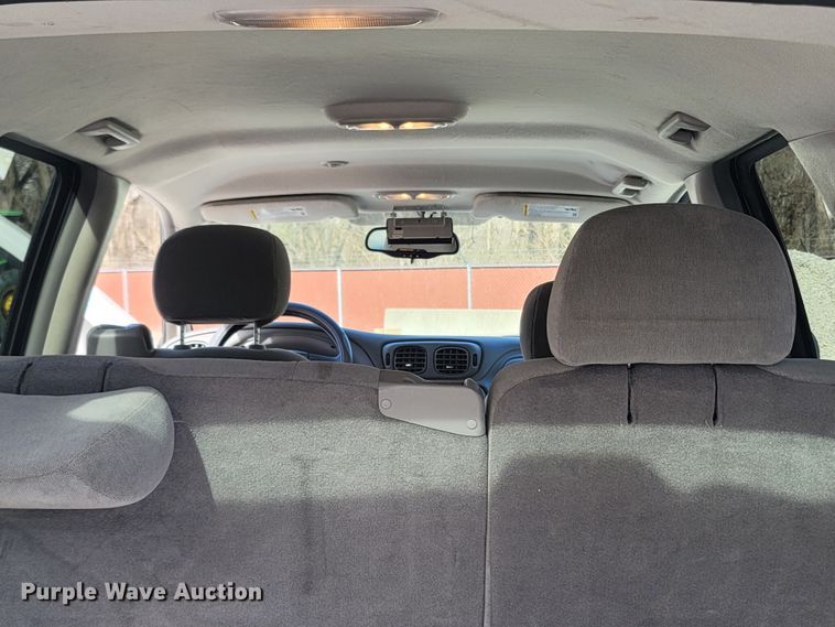 image for item MB9833 2005 Chevrolet TrailBlazer  SUV