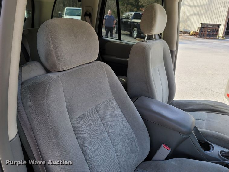 image for item MB9833 2005 Chevrolet TrailBlazer  SUV