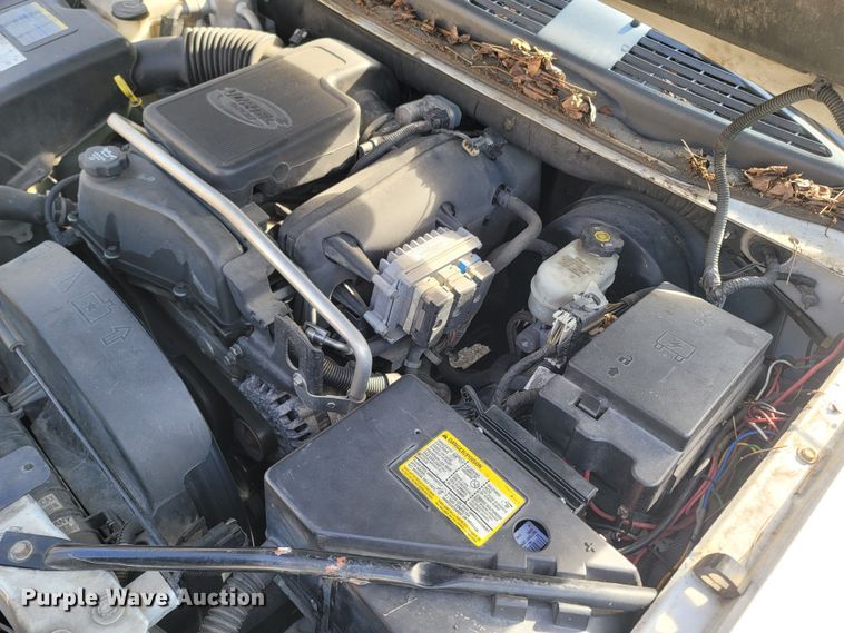 image for item MB9833 2005 Chevrolet TrailBlazer  SUV