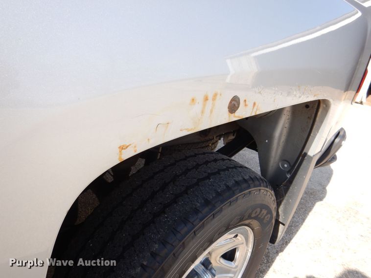 image for item MC9838 2014 Chevrolet Silverado 1500  Double Cab pickup truck