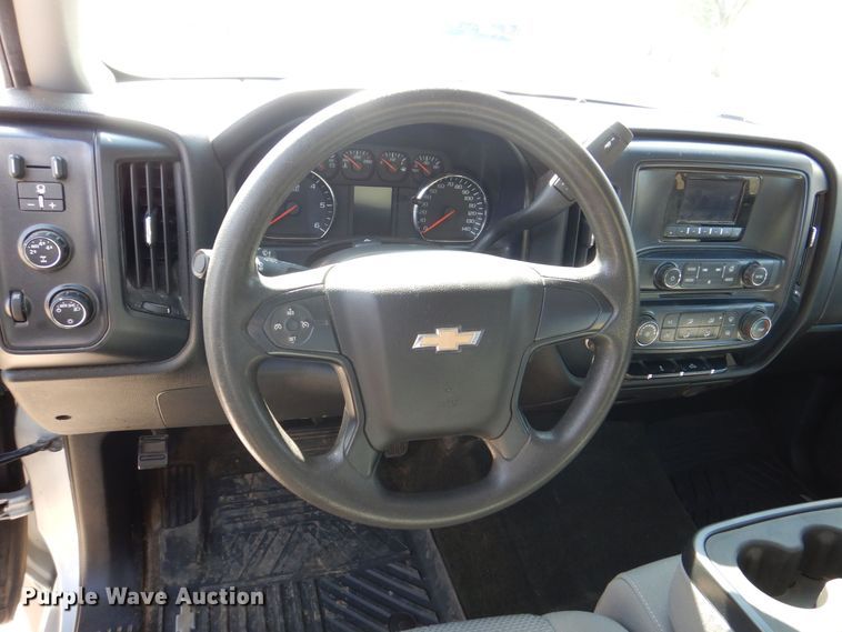 image for item MC9838 2014 Chevrolet Silverado 1500  Double Cab pickup truck