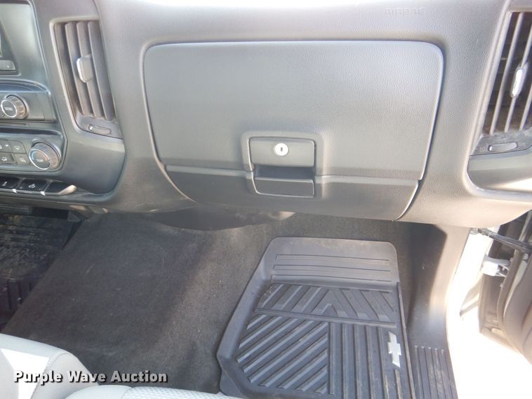 image for item MC9838 2014 Chevrolet Silverado 1500  Double Cab pickup truck