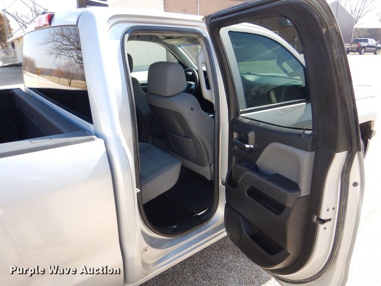 image for item MC9838 2014 Chevrolet Silverado 1500  Double Cab pickup truck