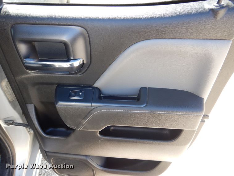 image for item MC9838 2014 Chevrolet Silverado 1500  Double Cab pickup truck