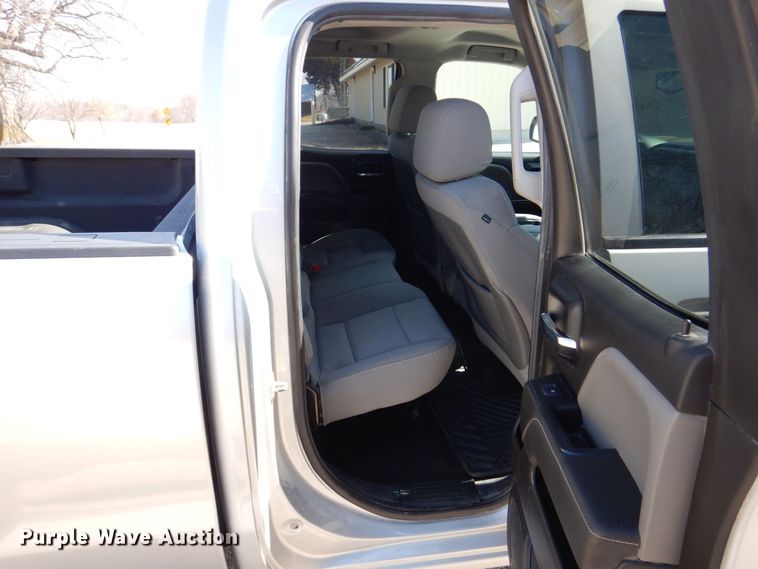 image for item MC9838 2014 Chevrolet Silverado 1500  Double Cab pickup truck