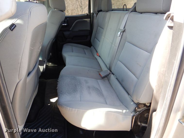 image for item MC9838 2014 Chevrolet Silverado 1500  Double Cab pickup truck