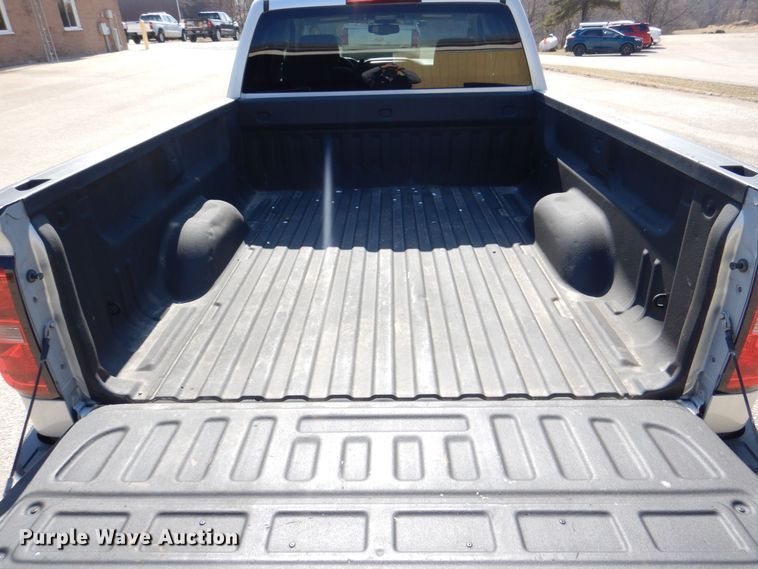 image for item MC9838 2014 Chevrolet Silverado 1500  Double Cab pickup truck