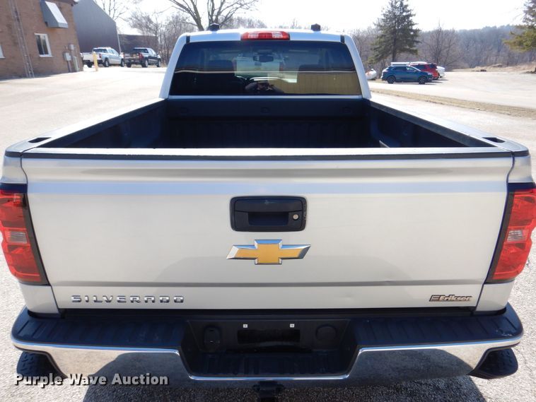 image for item MC9838 2014 Chevrolet Silverado 1500  Double Cab pickup truck