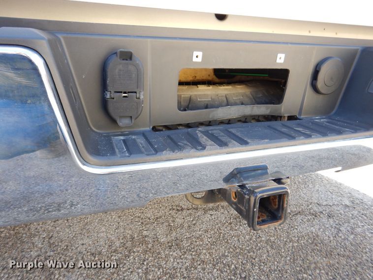 image for item MC9838 2014 Chevrolet Silverado 1500  Double Cab pickup truck