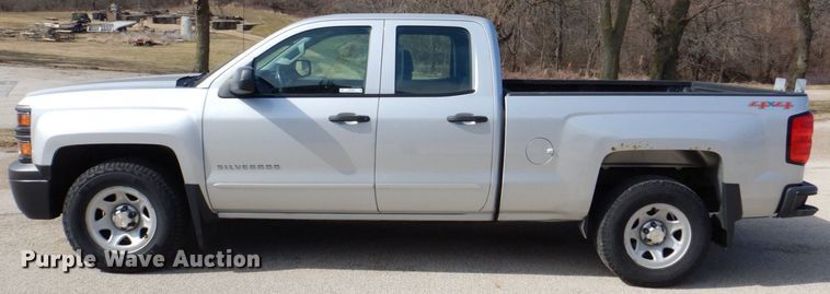 image for item MC9839 2015 Chevrolet Silverado 1500  Double Cab pickup truck