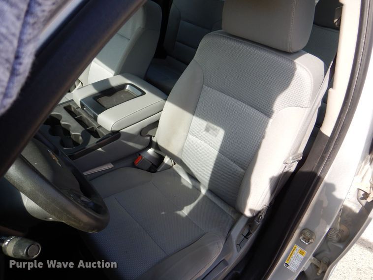 image for item MC9839 2015 Chevrolet Silverado 1500  Double Cab pickup truck