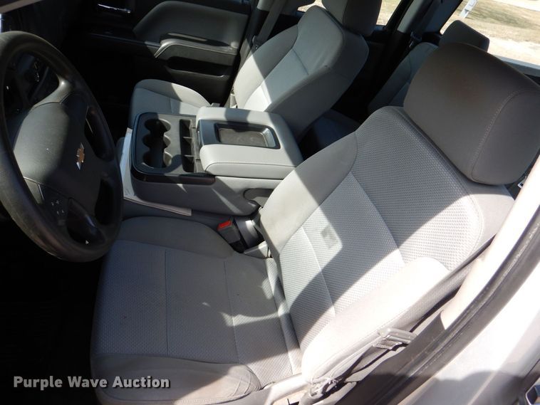 image for item MC9839 2015 Chevrolet Silverado 1500  Double Cab pickup truck