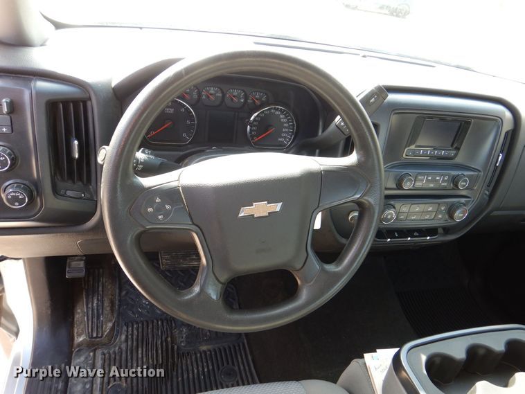 image for item MC9839 2015 Chevrolet Silverado 1500  Double Cab pickup truck