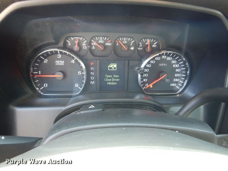 image for item MC9839 2015 Chevrolet Silverado 1500  Double Cab pickup truck