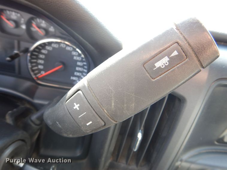 image for item MC9839 2015 Chevrolet Silverado 1500  Double Cab pickup truck