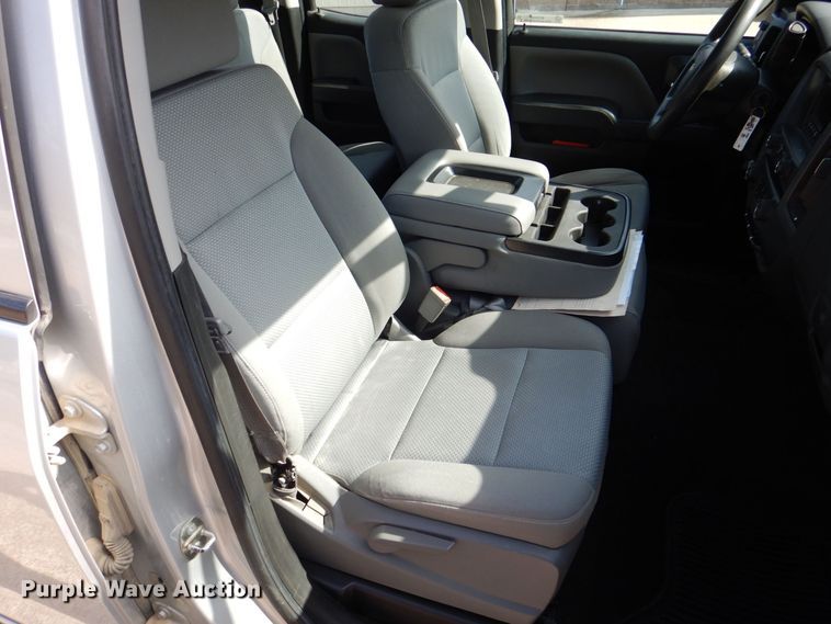 image for item MC9839 2015 Chevrolet Silverado 1500  Double Cab pickup truck