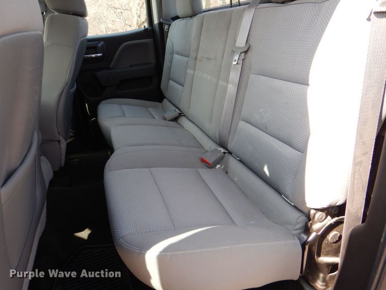 image for item MC9839 2015 Chevrolet Silverado 1500  Double Cab pickup truck